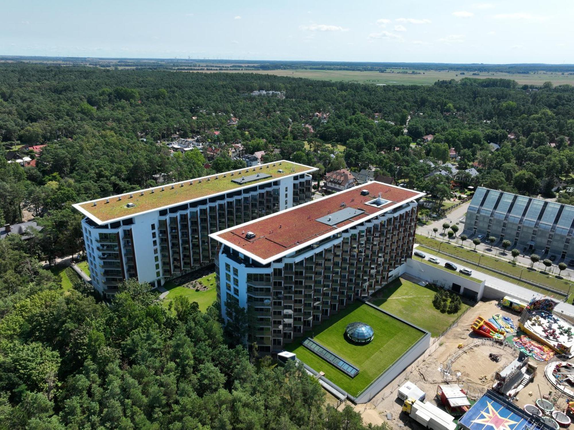 Spark By Hilton Pobierowo Exteriör bild